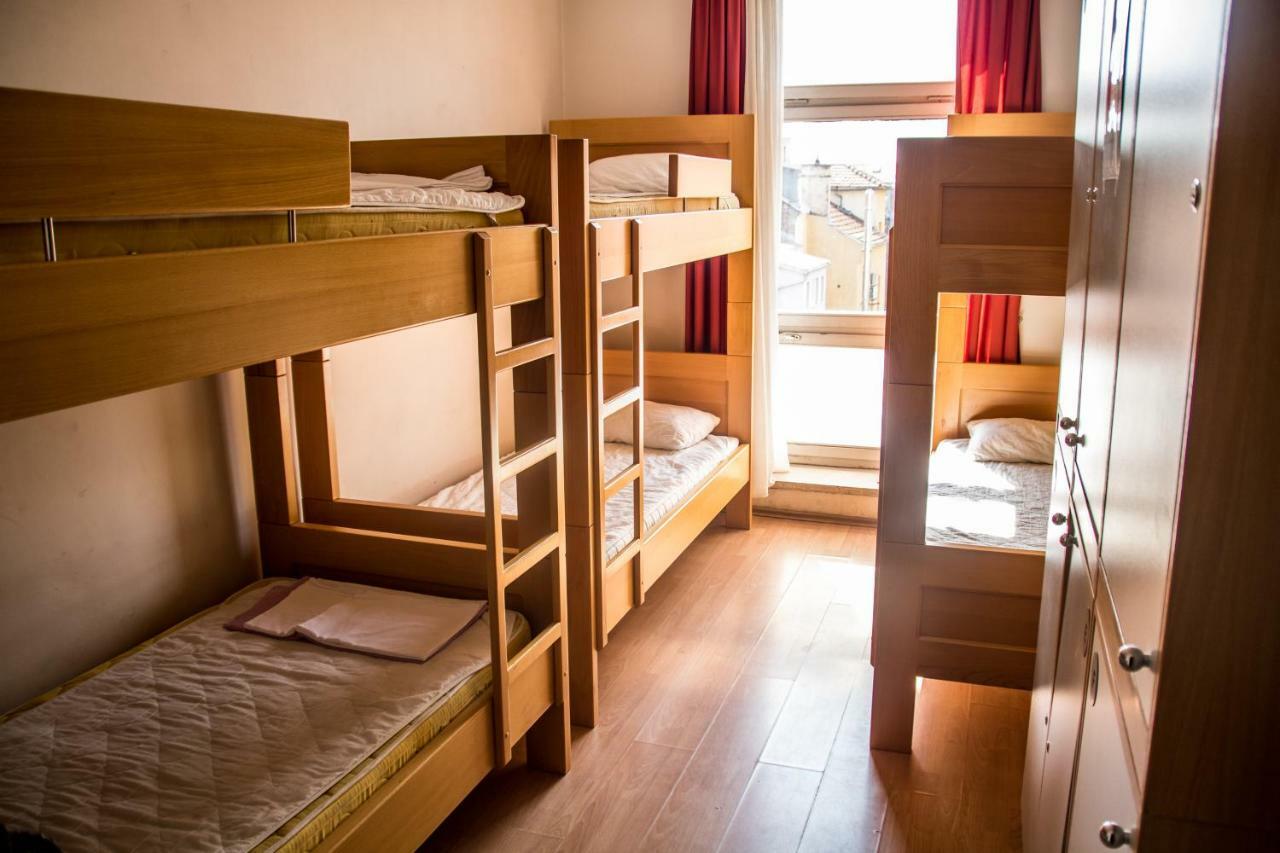 Hi Hostel Zagabria Esterno foto